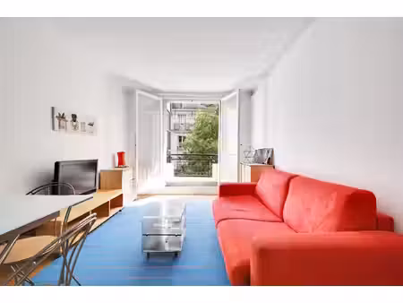 2 pièces avec balcon et ascenseur