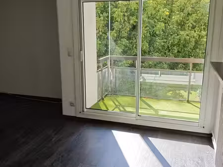 appartement t3 70 m2 + garage