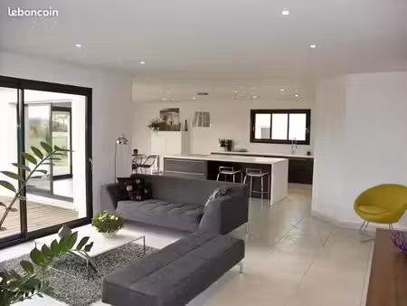 propriété 5 pièces 100 m²