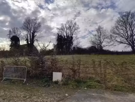 vente terrain 667 m² à pont-audemer (27500)  53 810 €