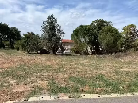 vente terrain 685 m² à lagrave (81150)  65 000 €