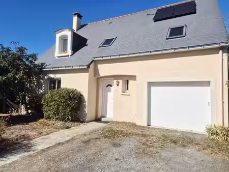 maison familiale de 111 m2 avec 5 chambres à cantenay-épinar