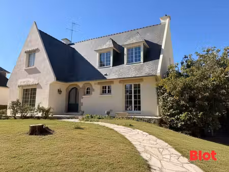 a vendre chez blot à mordelles maison 5chs 180m2 sur sous-sol pièce aménageable 1068m2 de 