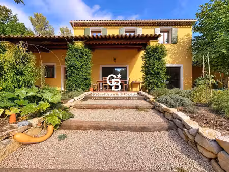 maison de luxe à vendre à fayence