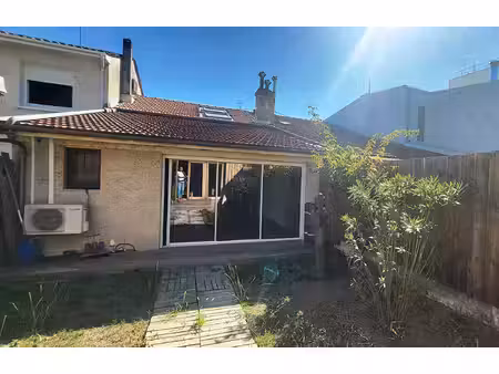 bordeaux caudéran maison à usage professionnel avec stationnement et jardin