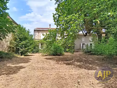 maison vertheuil