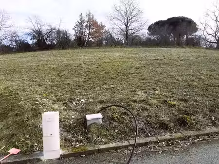 vente terrain 842 m² à lanta (31570)  148 000 €