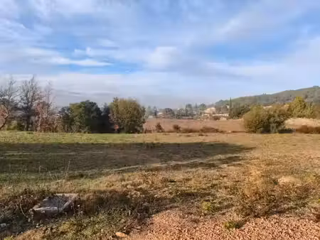 vente terrain 1520 m² à carces (83570)  165 000 €