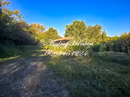 vente terrain 4000 m² à pierrevert (04860)  530 000 €