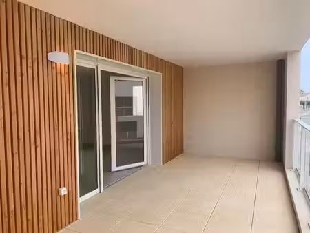 location appartement 3 pièces 62 m² à rodilhan (30230)  850 €