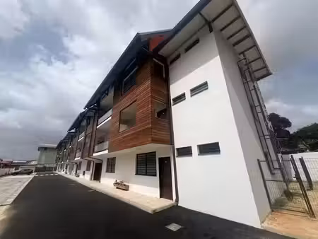 location appartement 2 pièces 40.94 m² à cayenne (97300)  770 €