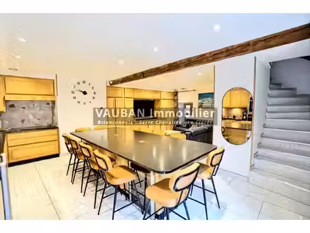 appartement de charme avec prestatations de grande qualité