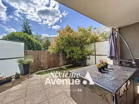 appartement vaulx en velin 3 pièce(s) 61.04 m2