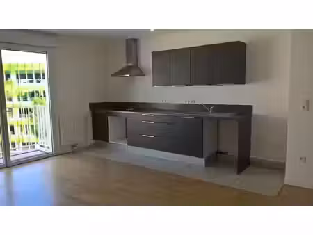 location appartement 2 pièces 47.59 m² à massy (91300)  1 006 €