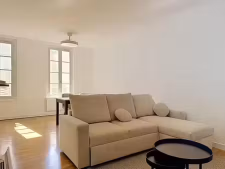 location meublée appartement 3 pièces 62.63 m² à la rochelle (17000)  1 200 €