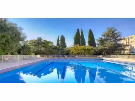 appartement avec terrasse et piscine nice (06)