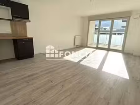 location appartement 3 pièces à vannes nord-est (56000) : à louer 3 pièces / 68m² vannes n