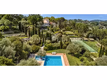 villa avec piscine en bord de mer mougins (06)