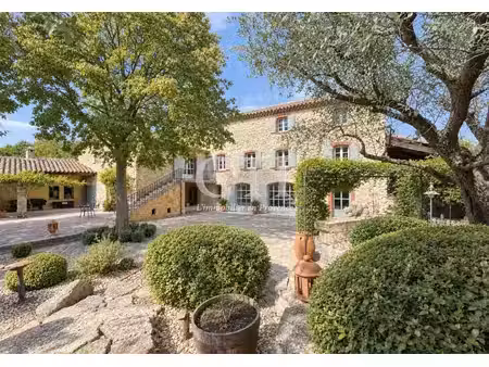 vente maison 7 pièces 425 m² vaison-la-romaine (84110)