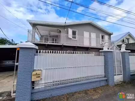 location maison 6 pièces 142 m² à saint-andré (97440)