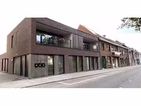 app. rez-de-chaussée à louer à roeselare pour € 700 avec 1 chambre à coucher