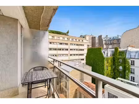 exclusivite-paris 17e - acacias / ternes - studio rénové avec balcon-terrasse  6e étage av