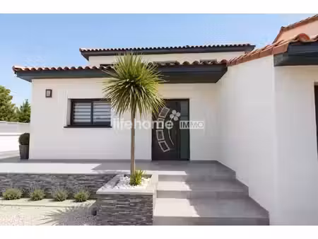 villa t5 avec garage