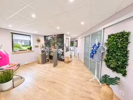 vente bureaux et commerces à caen la folie - couvrechef (14000) : à vendre / 93m² caen la 