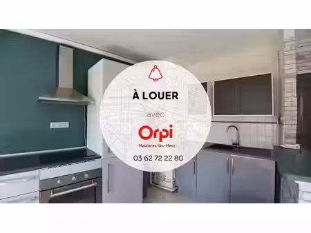 location meublée appartement 2 pièces 33790 m² à uckange (57270)  580 €