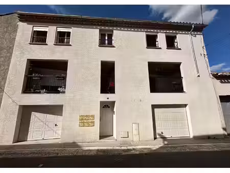 alzonne centre - appartement t3 bis 78 m² à louer avec mezzanine et deux chambres