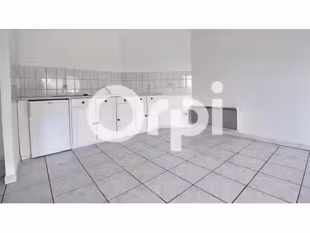 location appartement 2 pièces 42.23 m² à val-de-moder (67350)  550 €