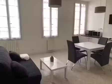 location meublée appartement 1 pièce 42.4 m² à rochefort (17300)  595 €