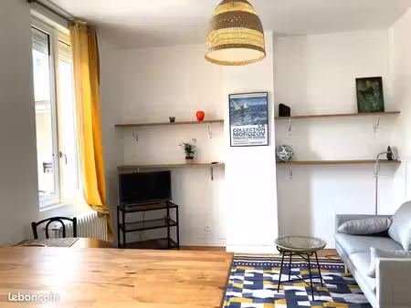 trés joli t2 bx st genès