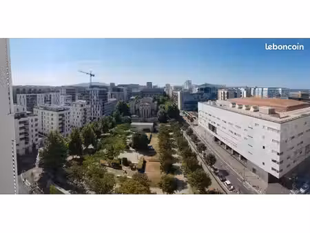 magnifique duplex t3 meublé avec vue imprenable marseille  notre dame  mer