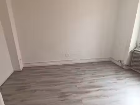 location maison de ville f3 70m2