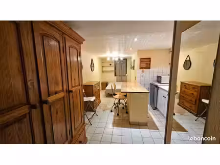 studio meublé dans résidence particulière