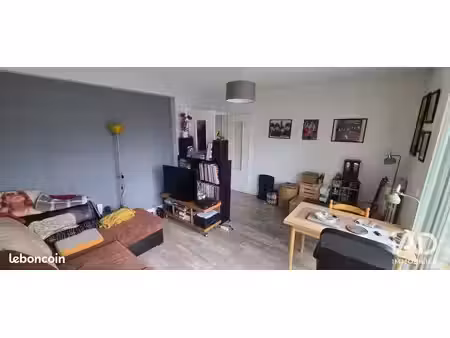 appartement 3 pièces 56 m²