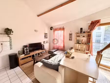 appartement 3 pièces 50 m²