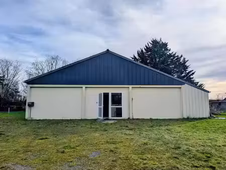 vente maison 3 pièces 75 m² à noyant-villages (49390)  53 800 €