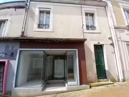 vente maison 3 pièces 136 m² à nogent-sur-loir (72500)  39 000 €