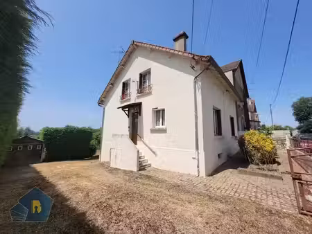 vente maison 7 pièces 104 m² à boussac (23600)  62 000 €