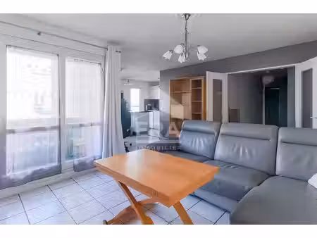 appartement 4 pièces à vendre à beynes - idéal investisseur !
