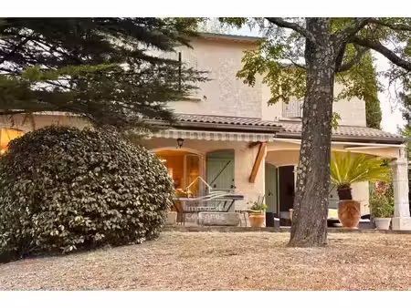 vente maison 5 pièces 138 m² alès (30100)