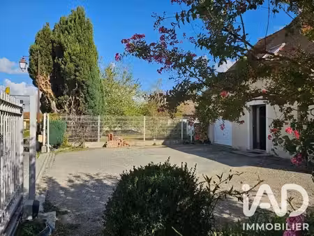 maison de village à esmans (77940)