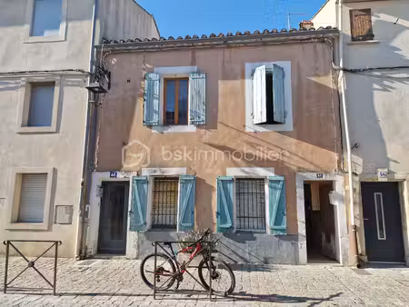 maison de ville de 70 m² à aigues-mortes