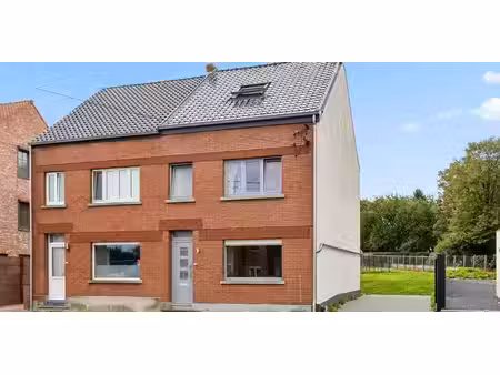 maison familiale rénovée avec 3 chambres