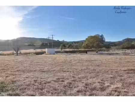 terrain à vendre serrieres 914m2 69 000€
