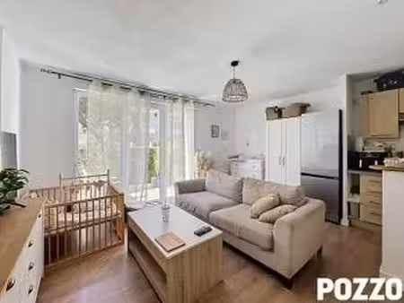 location appartement 2 pièces à caen (14000) : à louer 2 pièces / 35m² caen