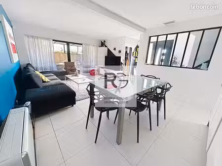 maison 5 pièces 140 m²