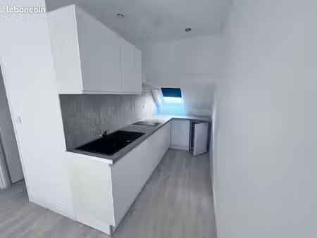 t2 - 35m2 - centre ville de sable sur sarthr